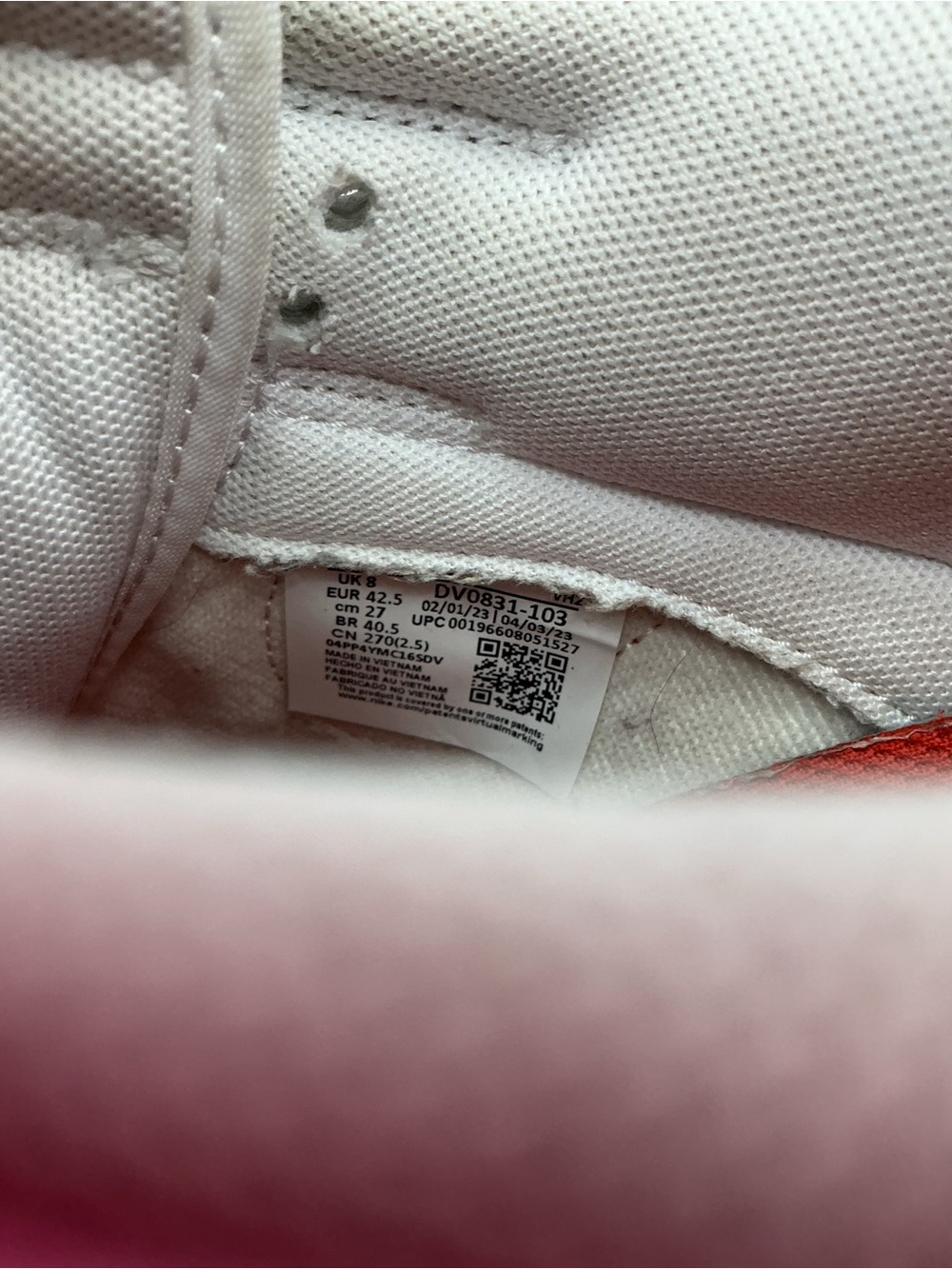 Nike White and Red Low-Top Athletic Sneakers - Picture 11 of 15